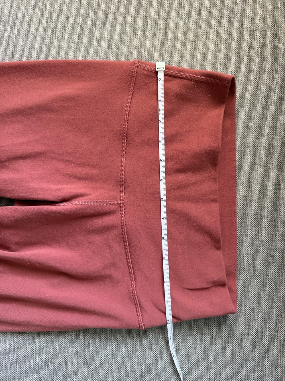 Aritzia TNAButter Matching Set In Mauve Color Size Small/Large - Picture 7 of 9